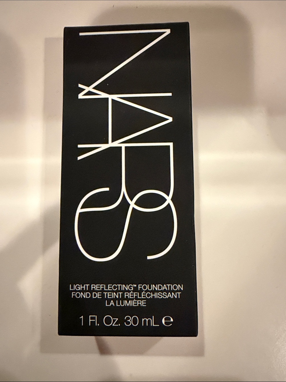 NARS Light Reflecting Foundation — MD3 Cadiz